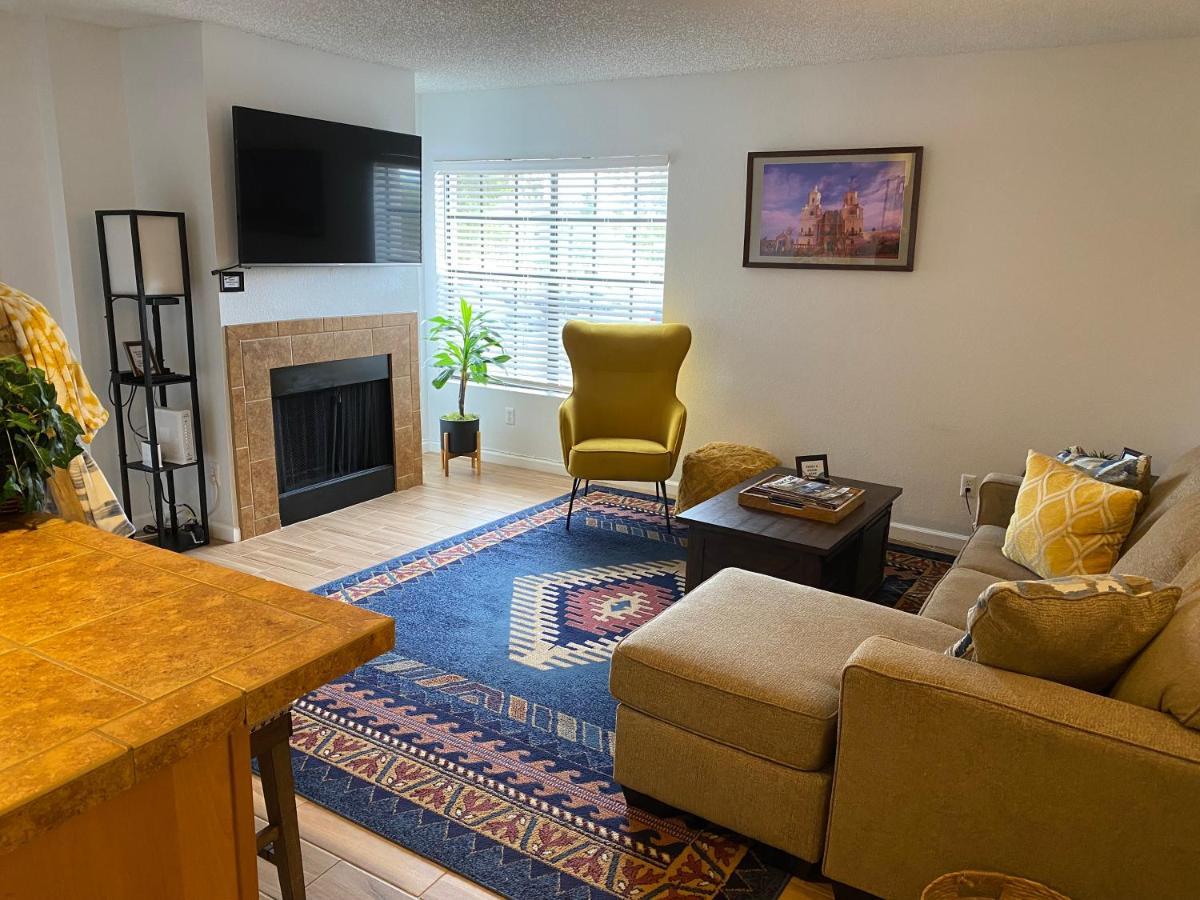 Catalina Condo @ Laencantada - Tucson Az ภายนอก รูปภาพ